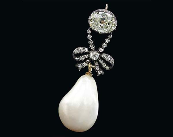 Marie Antoinette’s $36.8 Million Pearl: A Natural Treasure With a Royal Past