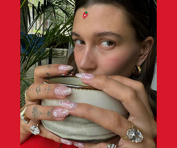 Hailey Bieber Is Rockin’ an Upgraded 18-Carat Diamond Engagement Ring