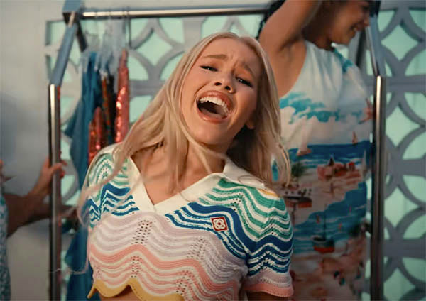 Music Friday: 15-Year-Old Freya Skye Reflects on Fleeting Time in ‘Gold’s Gone’