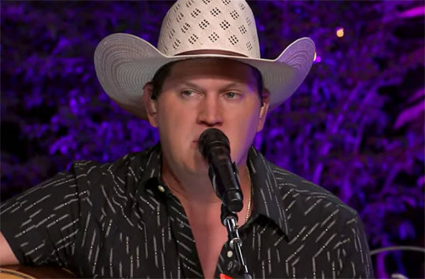 Music Friday: Country Star Jon Pardi Sings, ‘You Sparkle Like a Diamond Ring’