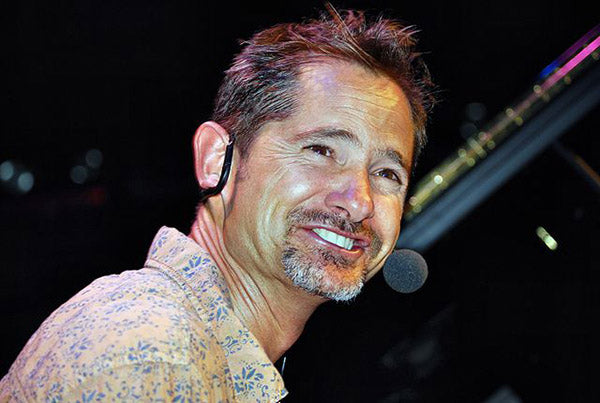 Music Friday: ‘Your Love Is a Pearl’ in Joshua Kadison’s ‘Beautiful in My Eyes’