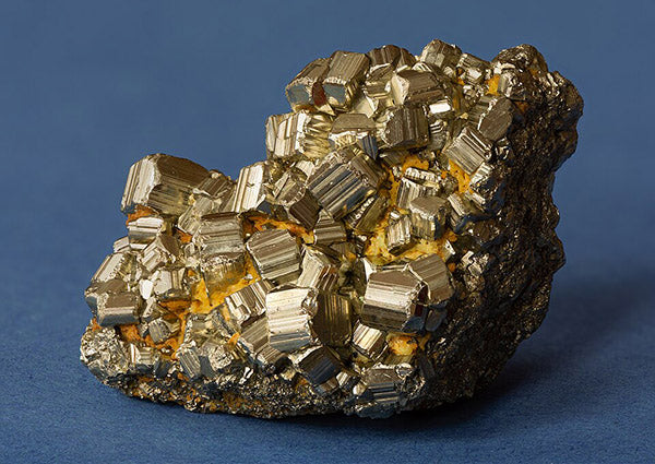'Fool's Gold' on Japan's Ocean Floor Contains Vast Amounts of 'Invisible Gold'