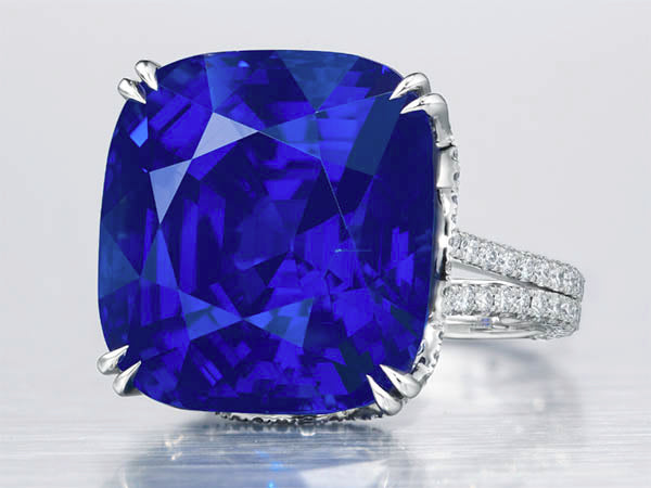 ‘The Regent Kashmir’ Breaks Sapphire Price Record at Christie’s Hong Kong