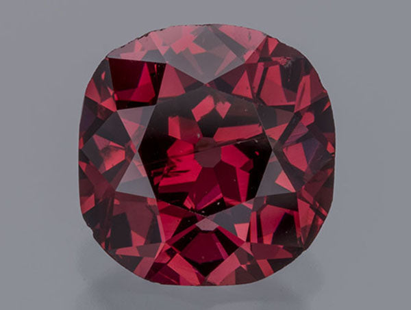 GIA-Led Team Unlocked the Secrets of ‘Winston Red’ Before Smithsonian Debut