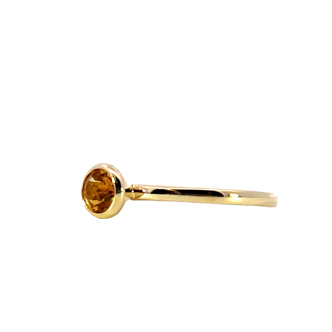 14k Yellow Gold Round Citrine Solitaire Ring