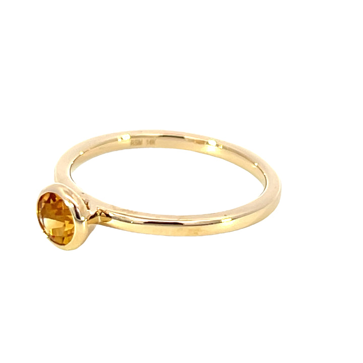 14k Yellow Gold Round Citrine Solitaire Ring