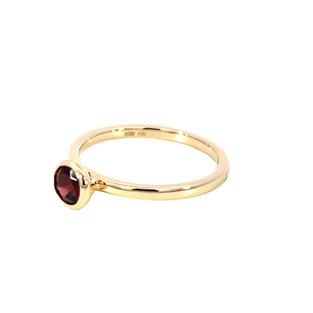 14k Yellow Gold Round Mozambique Garnet Solitaire Ring