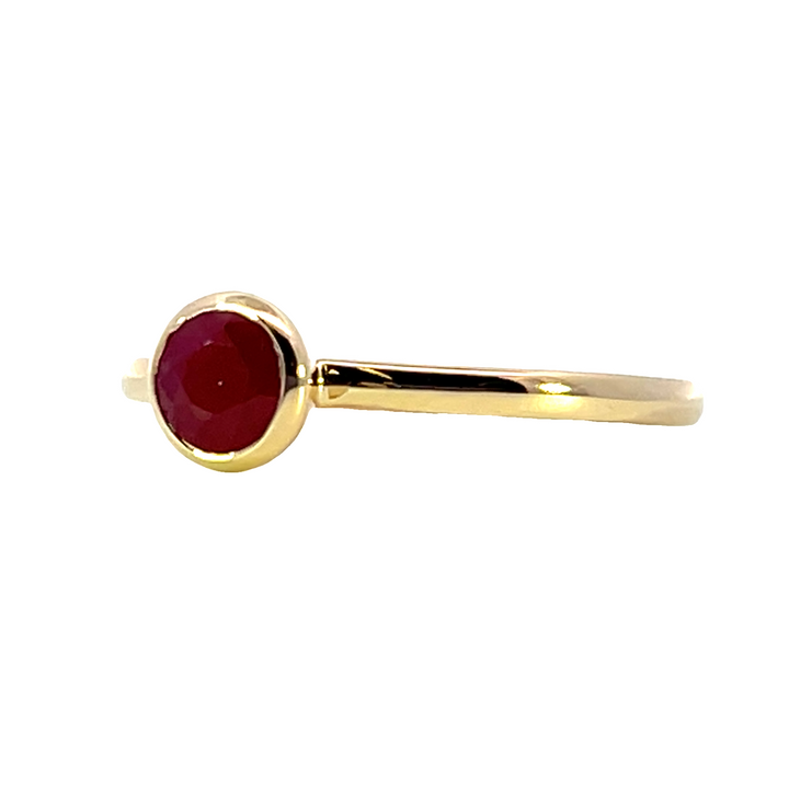 14k Yellow Gold Round Ruby Solitaire Ring