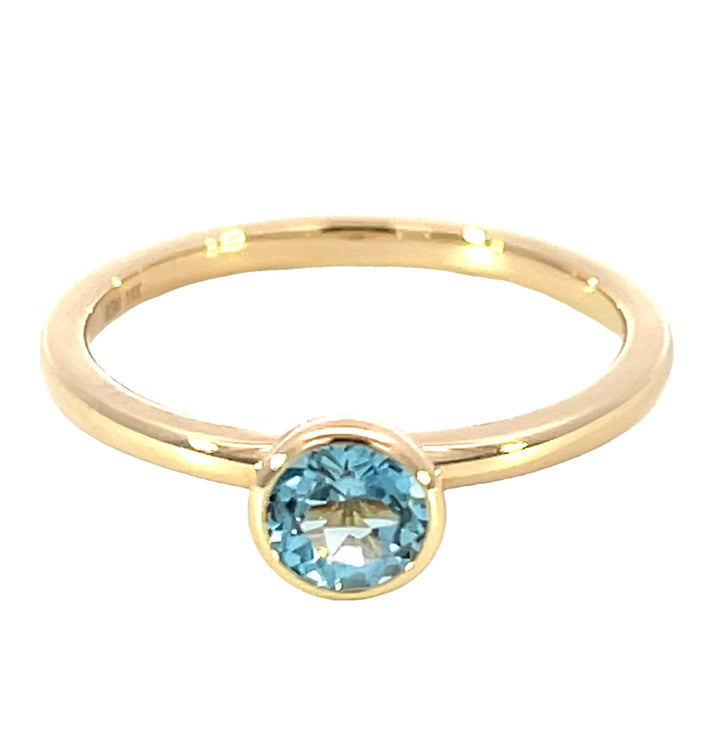 14k Yellow Gold Round Swiss Blue Topaz Solitaire Ring