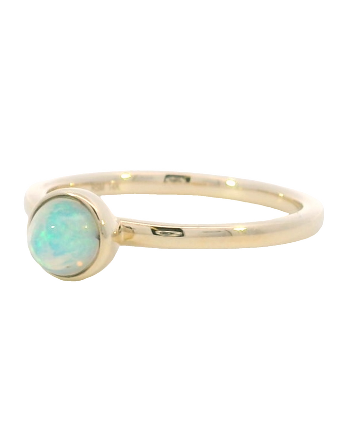 14k Yellow Gold Round Opal Solitaire Ring