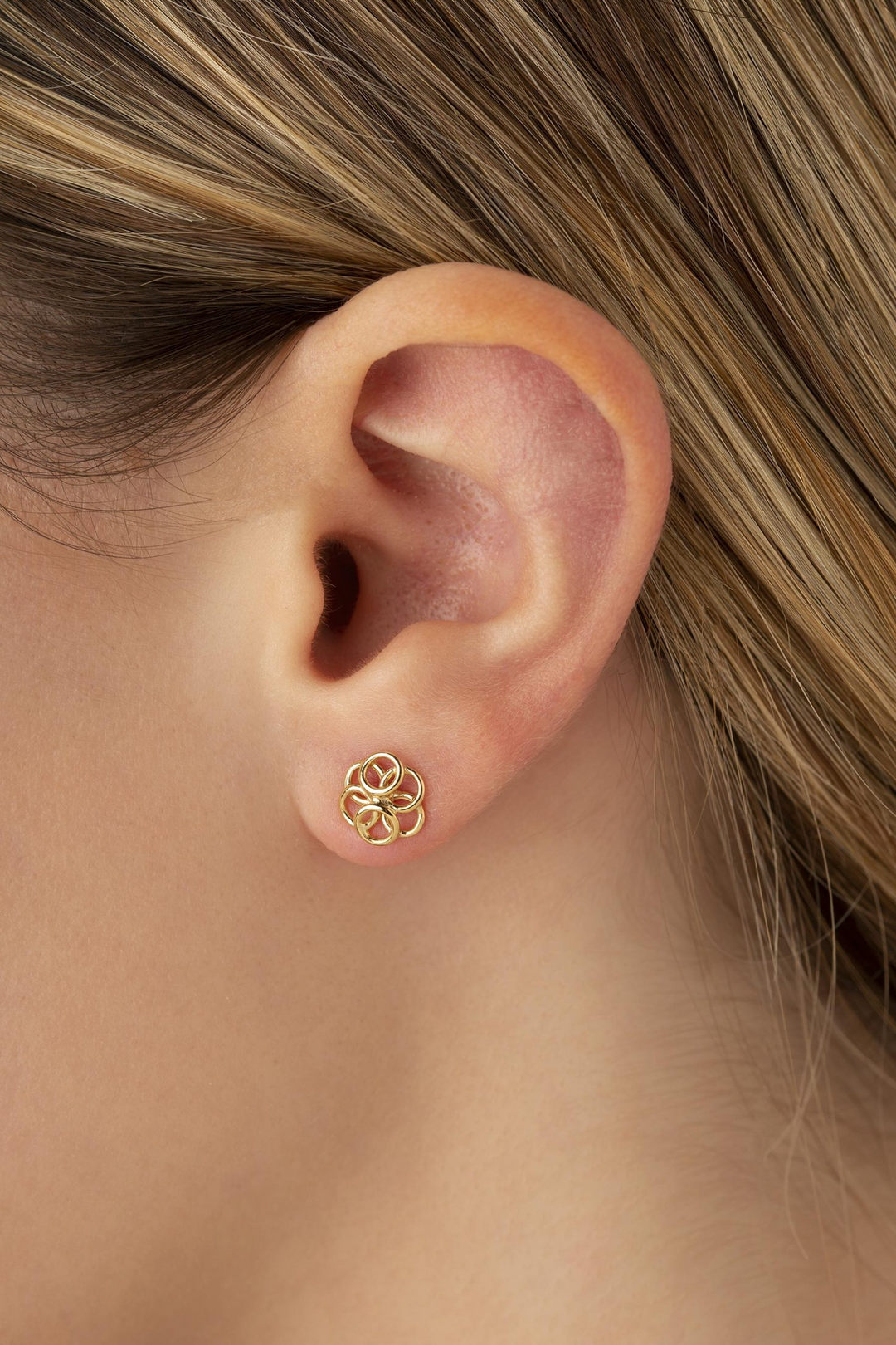 Interlocking bubble flower Post .30mm Earrings 14k Yellow Gold Polished