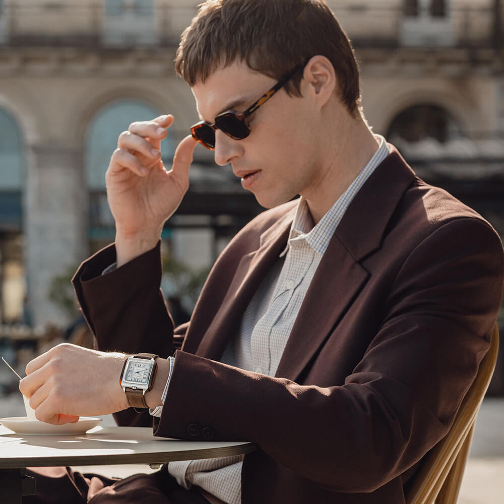 Briston Streamliner Kennedy Silver Dial Stainless steel and tortoise shell acetate Case Automatic with Hours-Minutes-Seconds 251936.SA.T.2.C