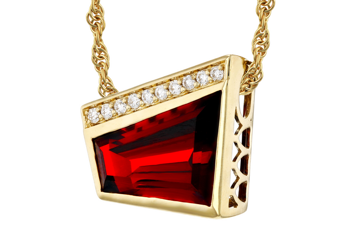 14k Yellow Gold Mozambique Garnet Pendant