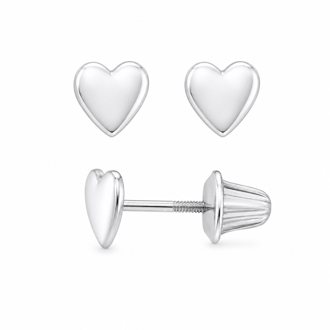 4 Prong Stud Heart earrings in Sterling Silver