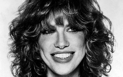 Music Friday: Carly Simon Fights for Mom’s Pearls in the Deeply Personal ‘Like a River’